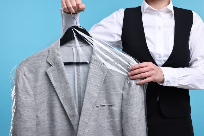 Dry Cleaning for Coats & Suits in London – Premium Garment Care Dry Cleaning for Coats & Suits in London – Premium Garment Care